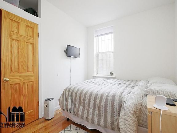 4th image of 647 Franklin Ave APT 3LR