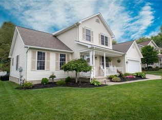 2932 Woodview Dr, Erie, PA
