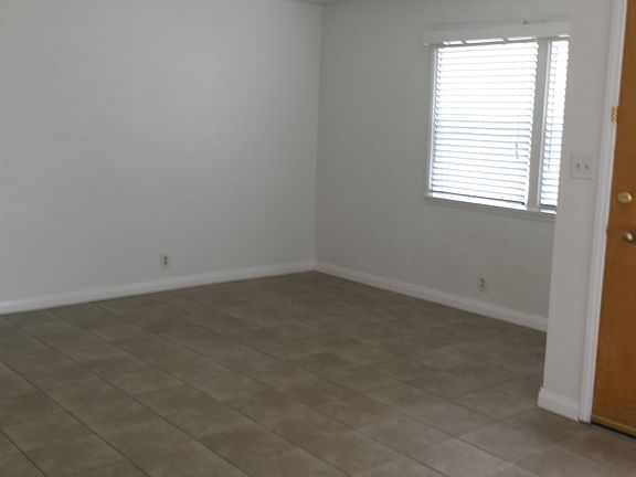 Living Rm