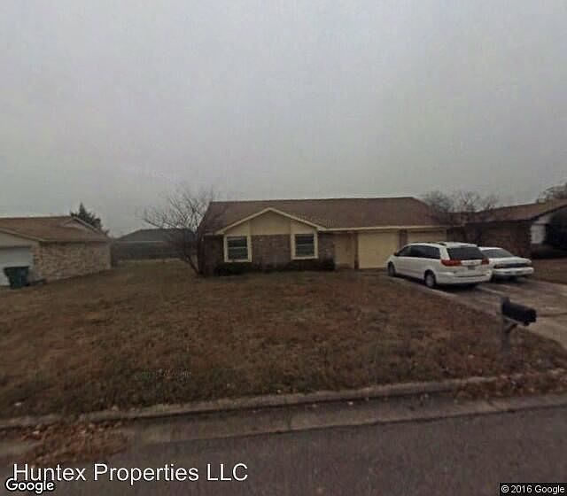 1st image of 9806 Lafayette Dr