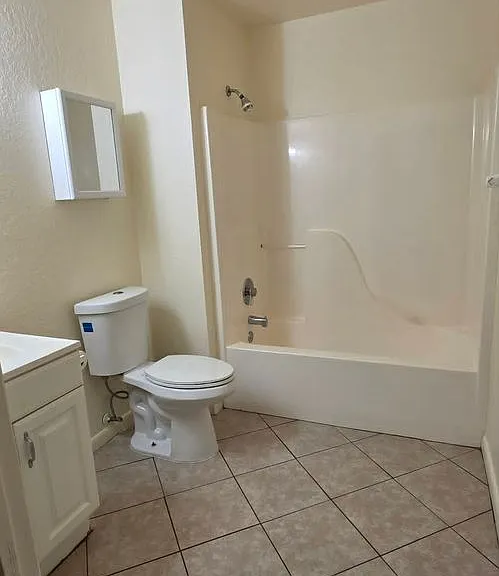 8325 Omaha Cir — Photo 20