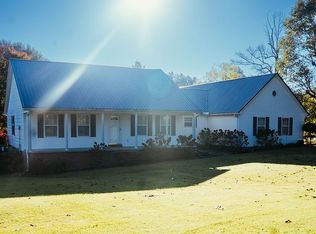 3149 Sand Ridge Rd, Lexington, TN 38351