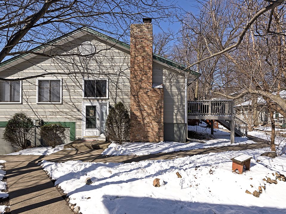 1st image of 15732 27th Ave N