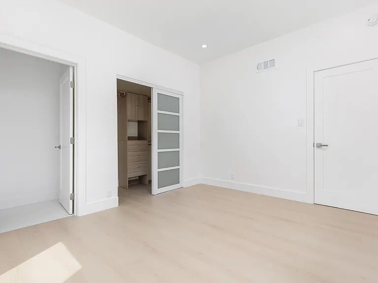 8442 W 4th St #B — Photo 11