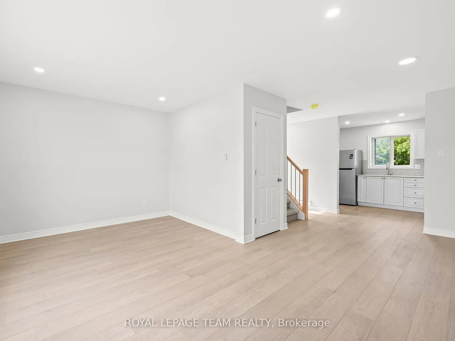 4 bed, $2,900 — Photo 4