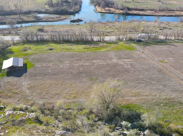 0 Mossy Rock Road, Oroville, WA 98844