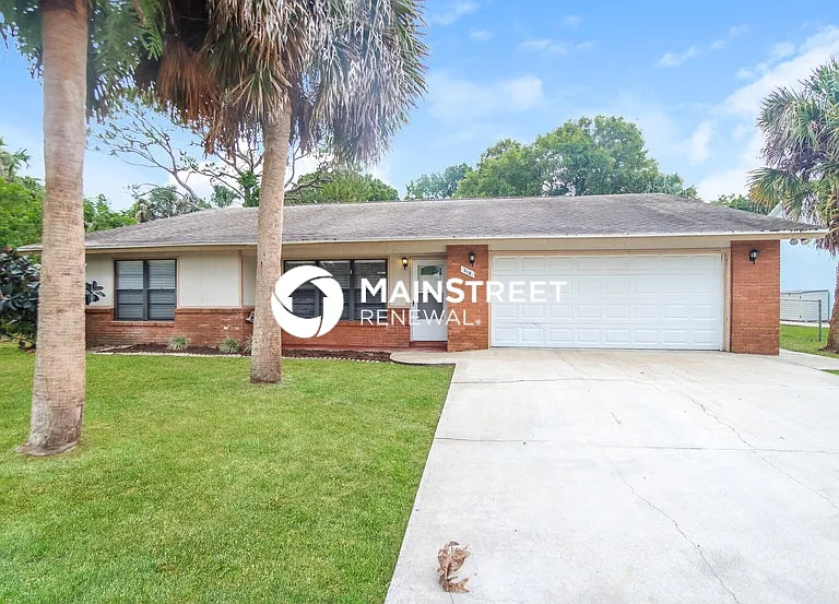 318 Breakwater Ter — Photo 1