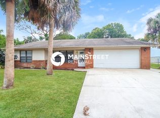 318 Breakwater Ter, Sebastian, FL 32958