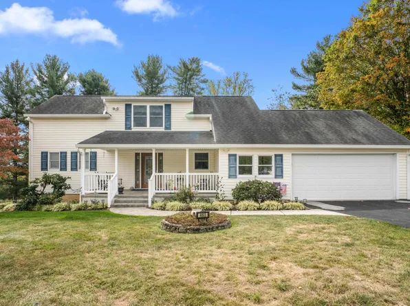 465 Lakeview Dr, Wytheville, VA 24382