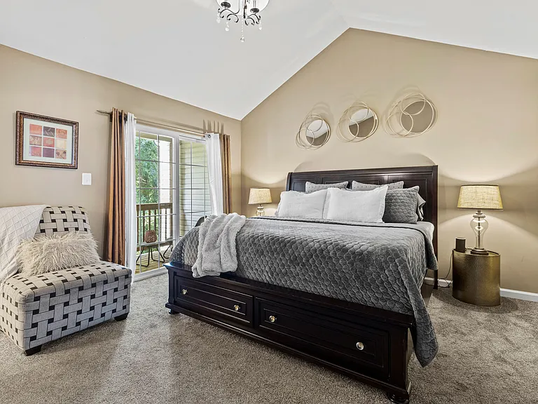 7526 Stonehouse Run Dr — Photo 17
