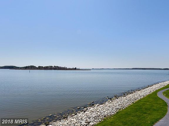 5th image of 623 Oyster Cove Dr
