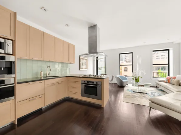 345 E 50th St #5D, New York, NY 10022