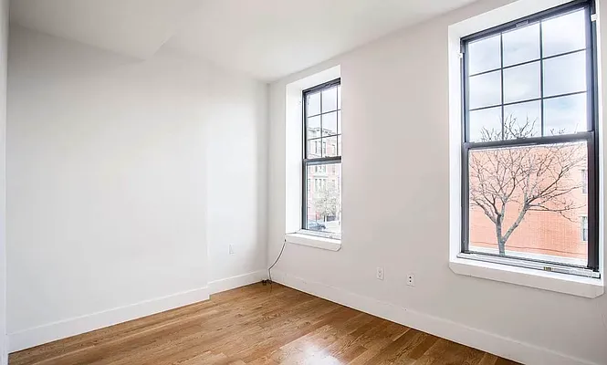 Rented by Cityside Rentals Corp | media 7