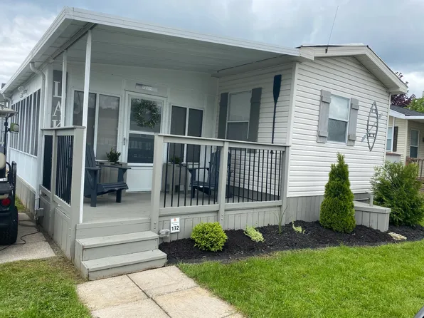 490 Empire Rd #Qvv132, Pt Colborne, ON L0S 1R0