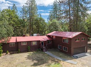 520 Tetherow Rd, Williams, OR 97544