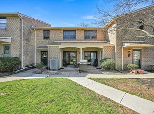 2762 Springhaven Pl, Macungie, PA 18062