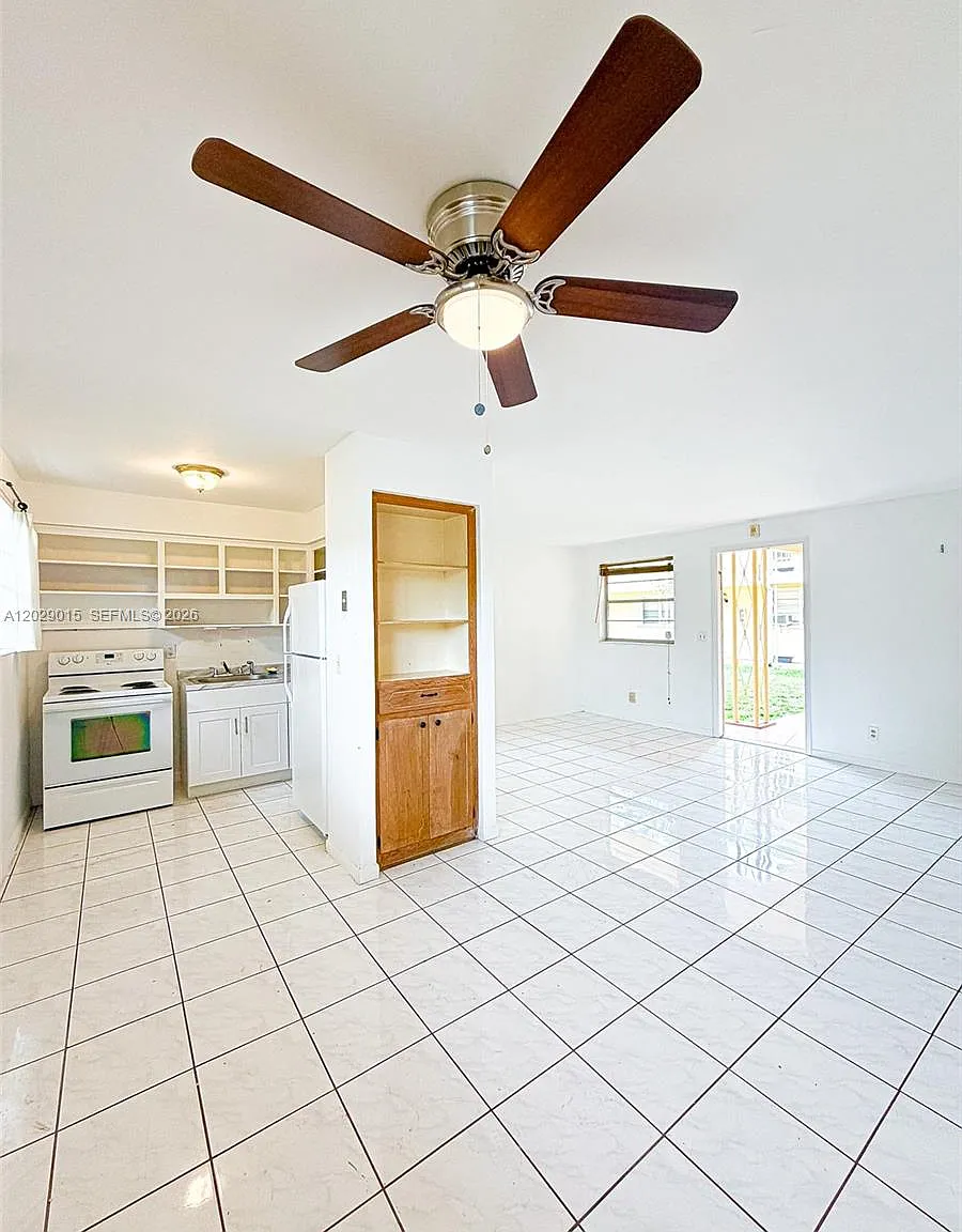 President Grant Apts Asso — Photo 1