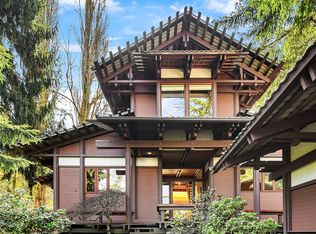 9093 Matthews Ave NE, Seattle, WA 98115