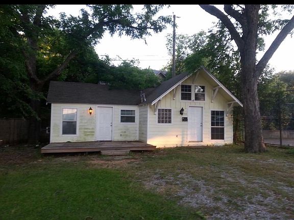4th image of 4721 Byers Ave