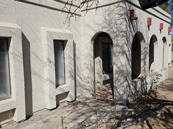 958 Via Puebla, Rio Rico, AZ 85648