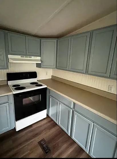 180-2 Dixon Rd #1