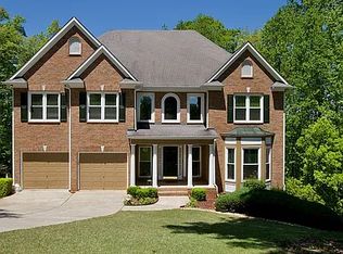 345 Hidden Lake Dr, Fayetteville, GA 30215