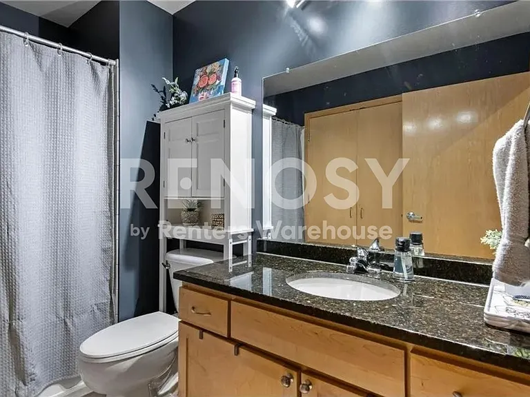 521 S 7th St #419 — Photo 9