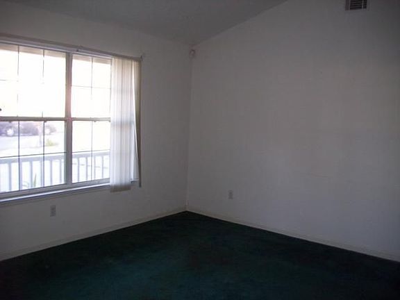 4th image of 7214 Grant St
