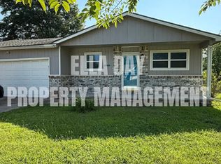 3120 N Applewood Dr, Wichita, KS 67220