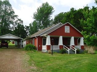 2282 Jayhawk Rd, Fort Scott, KS 66701