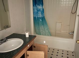 (Undisclosed Address), Trail, OR 97541