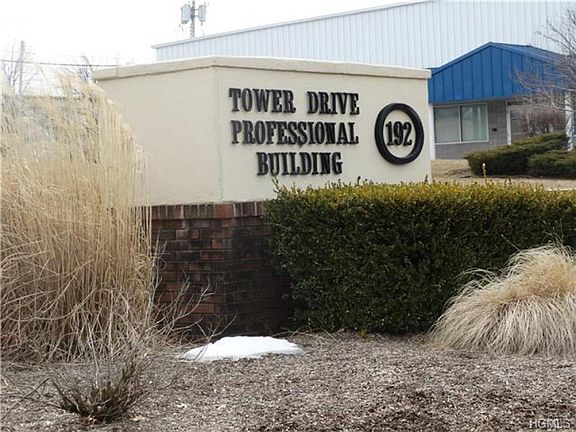 5th image of 192 Tower Dr Unit 400