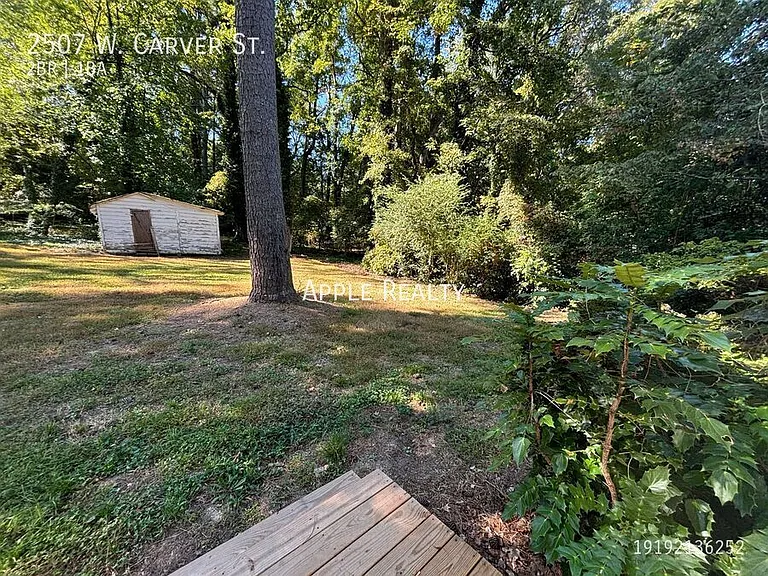 2507 W Carver St — Photo 15