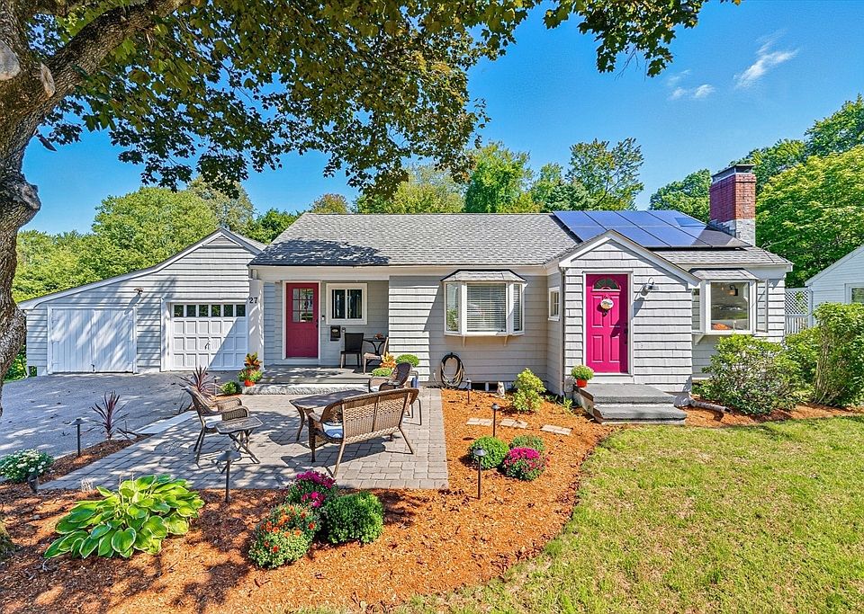 1st image of 27 Joclyn Ave