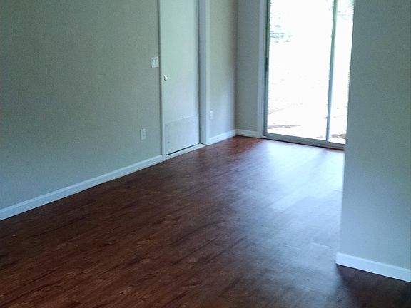 2nd image of 5605 Old Hickory Ln