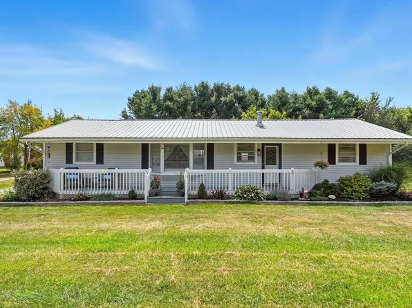 1135 E Feather Valley Rd, Fremont, IN 46737