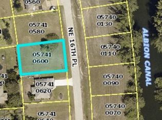 3720 NE 16th Pl, Cape Coral, FL 33909
