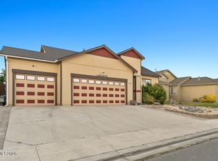 1351 Shadow Ln, Fernley, NV 89408