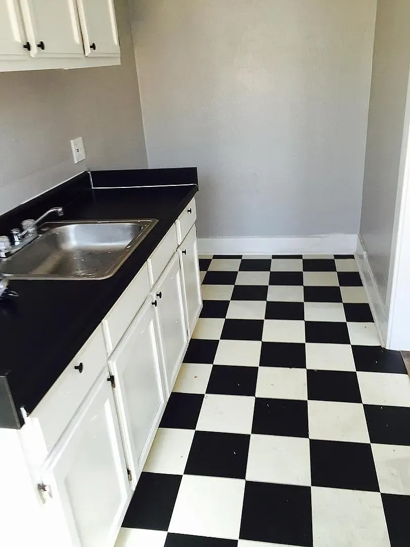 328 Columbia LLC — Photo 1