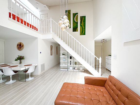 4th image of 12115 Greenway Ct APT 302