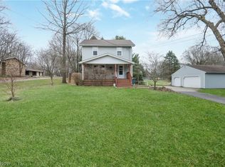 1873 Pickle Rd, Akron, OH 44312