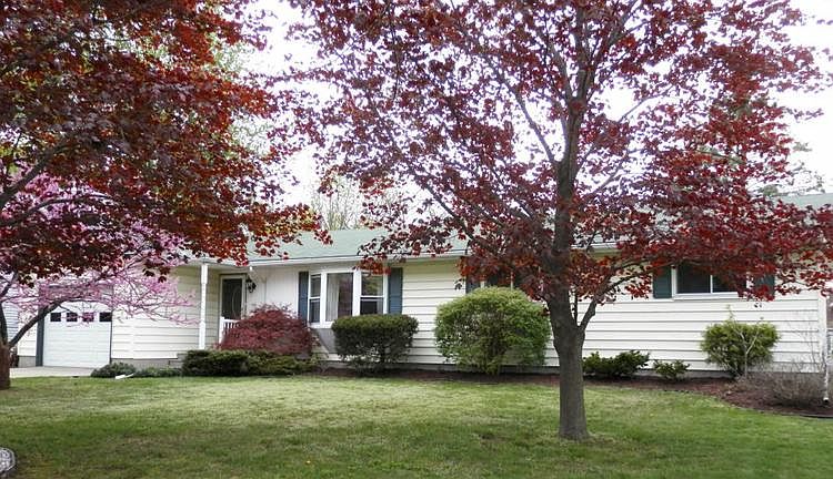 1st image of 3044 E Riverview Dr