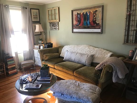 Relaxing Living Room 