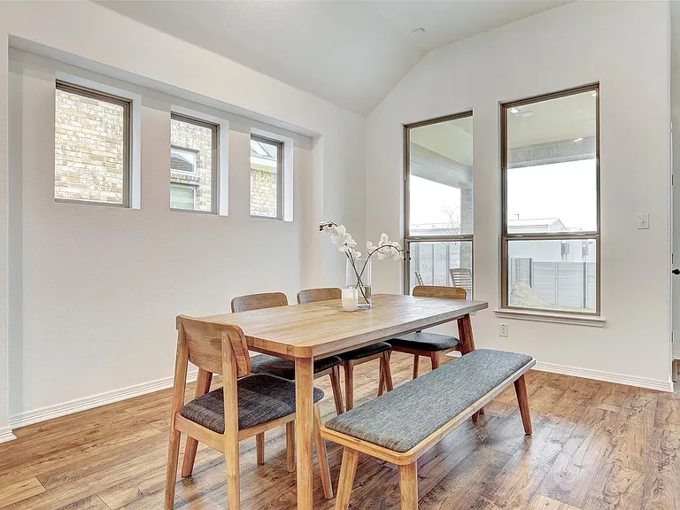 1117 Spring Gulch Ln — Photo 17