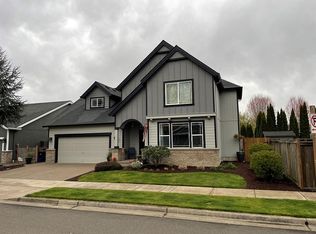 1033 Leopold Dr, Eugene, OR 97402