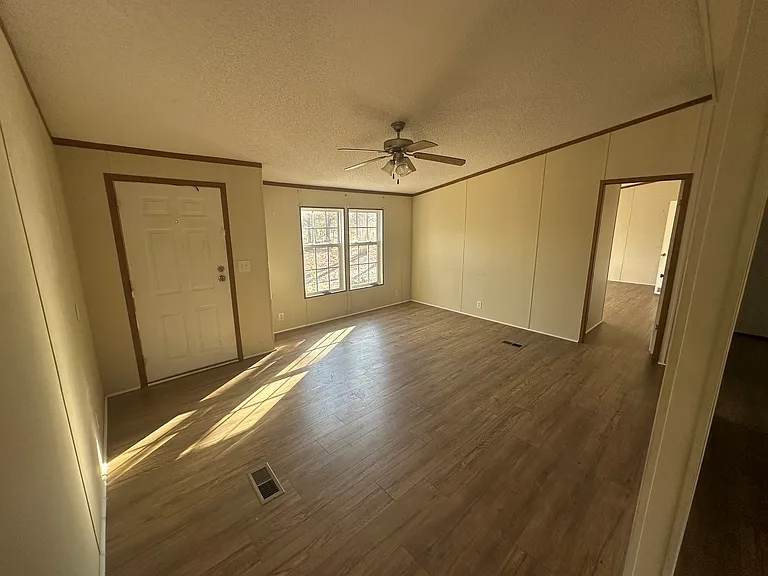 856 Songbird St — Photo 2