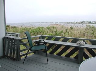 12 Bay Rd, Westhampton Beach, NY 11978