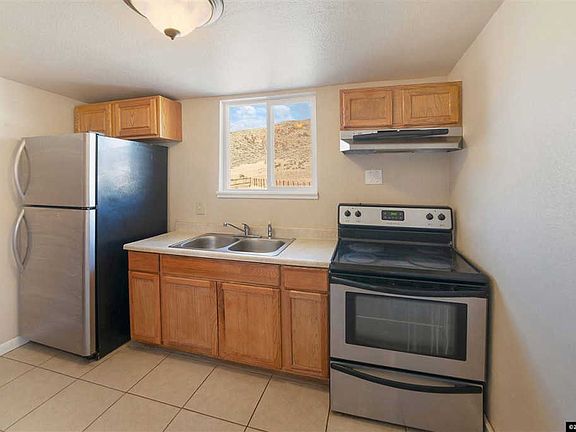 2nd image of 370 Alamosa Dr