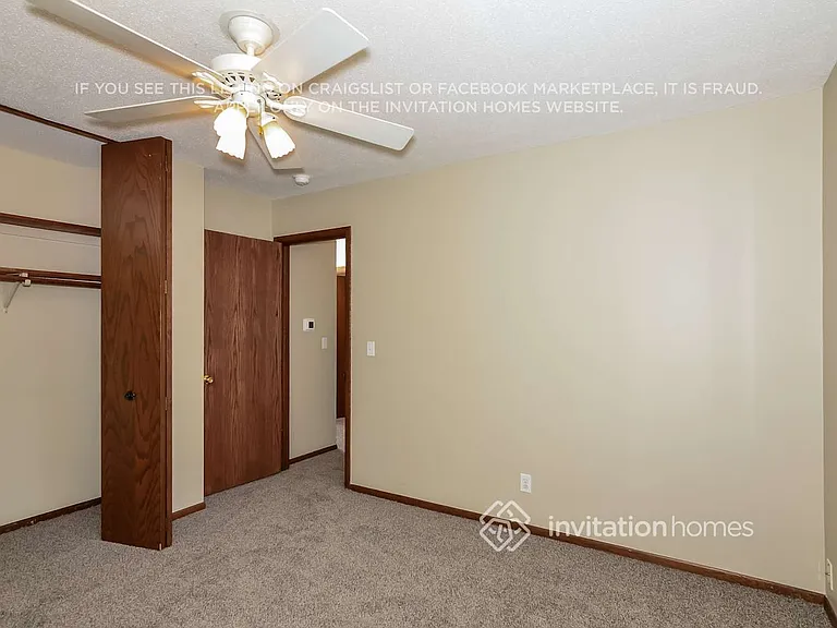 1115 Madison St S — Photo 14