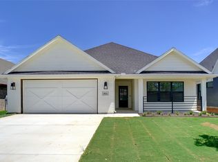 953 Tesslynn Ave, Godley, TX 76044